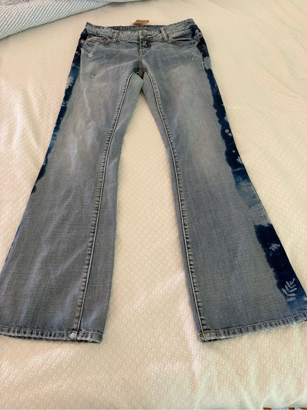 Upcycled American Eagle Flared Jeans with Dark Indigo reversed dyed Side Panels